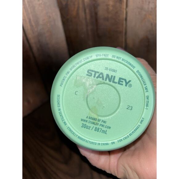 Stanley IceFlow 30 Oz Flip Straw Tumbler *no Straw* - Picture 3 of 8